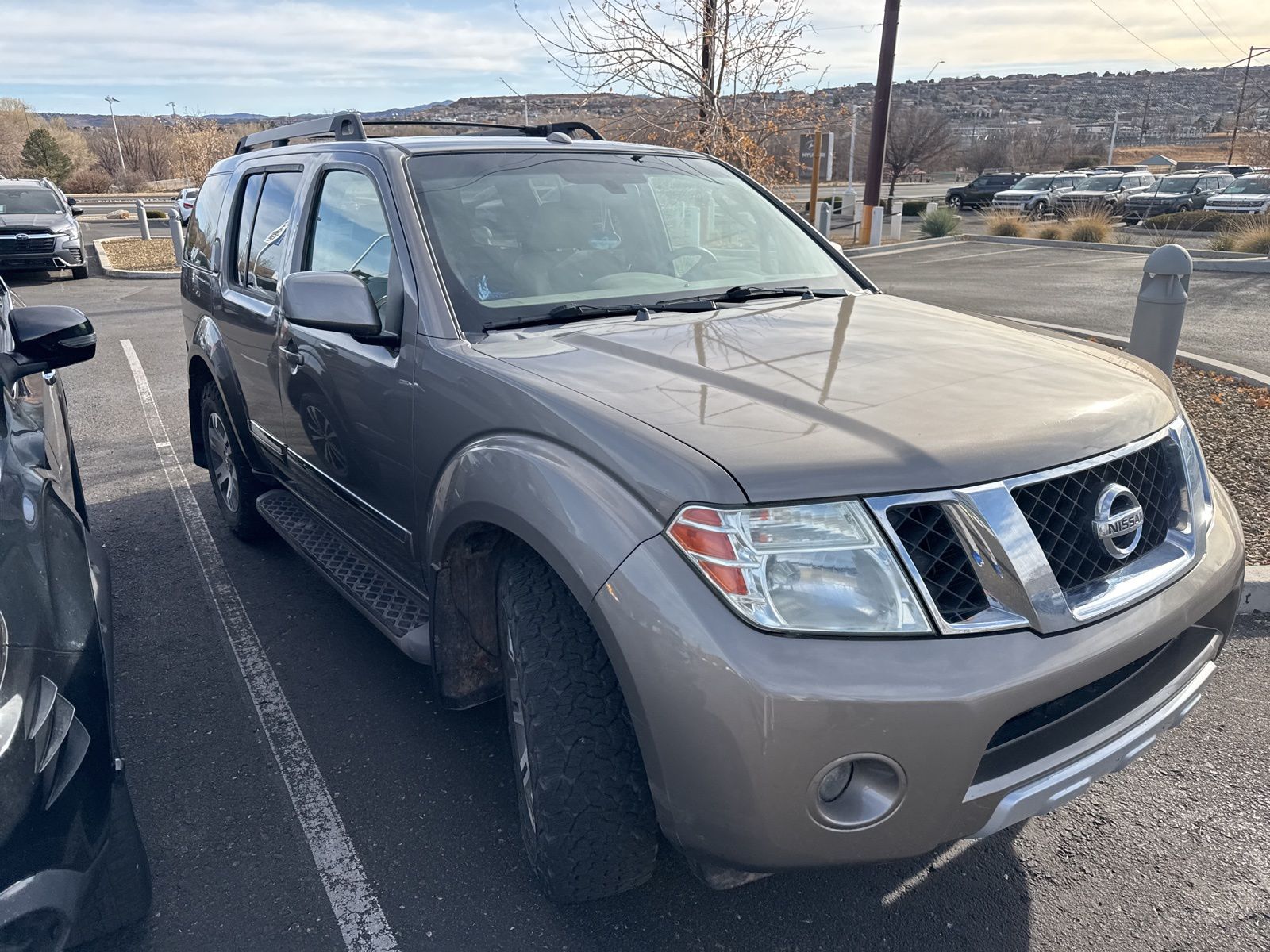 2008 Nissan Pathfinder LE 4