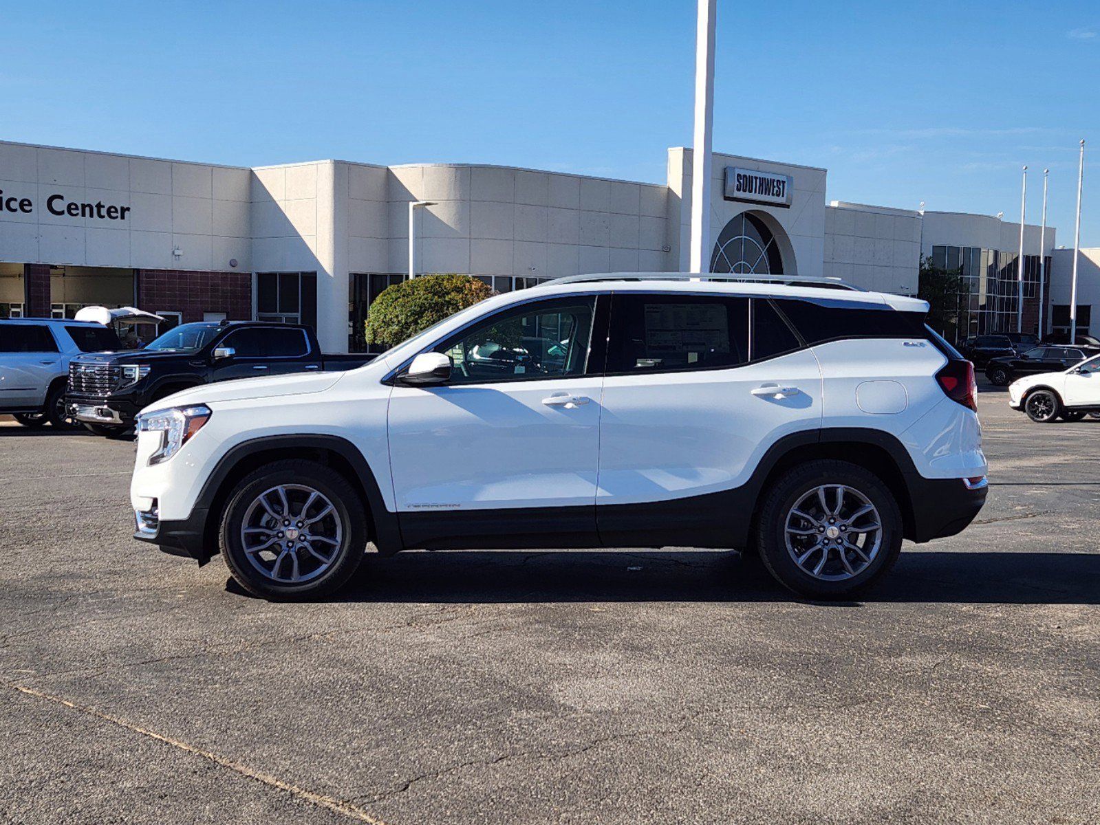 2024 GMC Terrain SLT 5