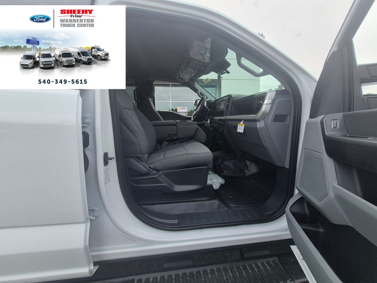 New 2026 Oxford White Ford XL image 9