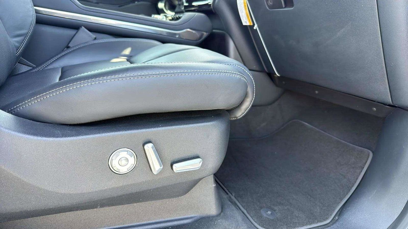 New Car 2025 Lincoln Navigator  Reserve For Sale Under $110,000 In Austin, Texas