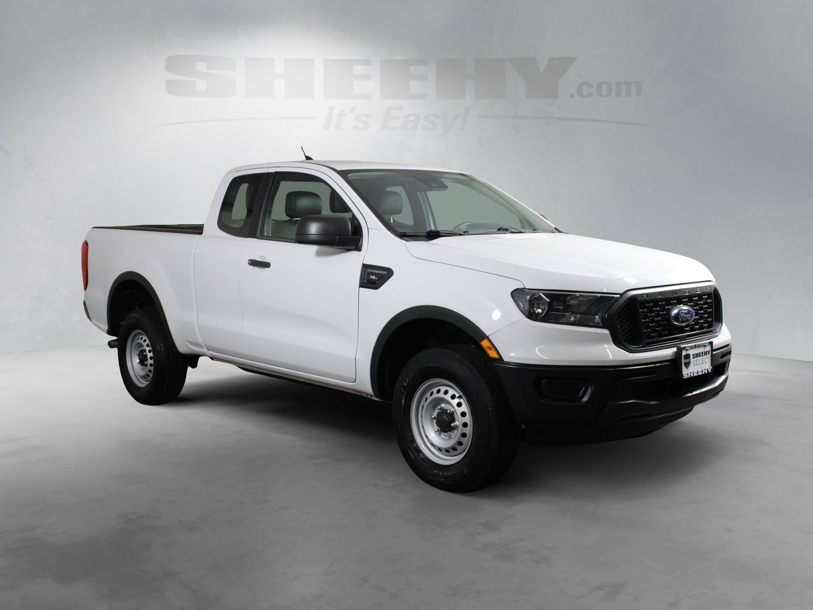Used 2021 White Ford XL image 2
