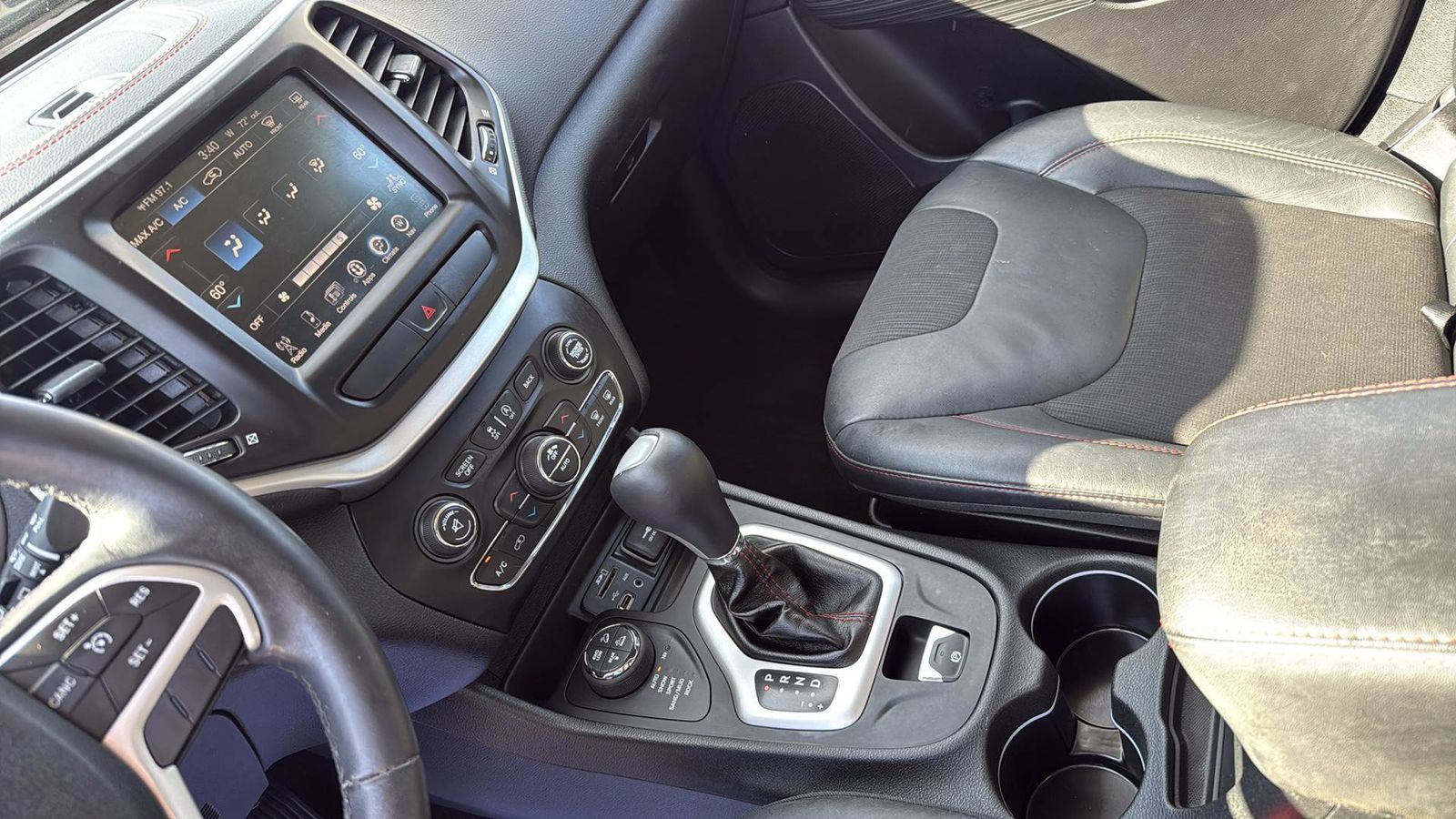 Used Car 2016 Jeep Cherokee  Trailhawk For Sale Under $15,000 In Austin, Texas