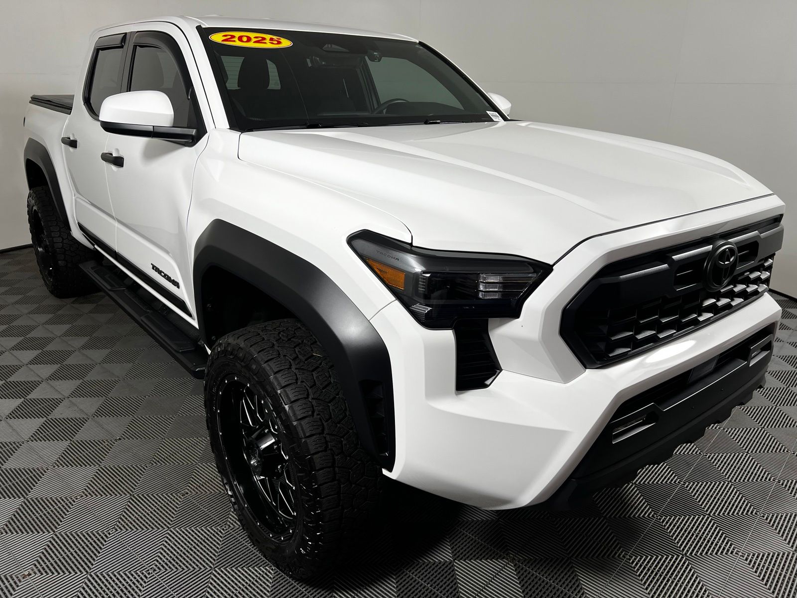 Thumbnail: 2025 Toyota Tacoma - 3