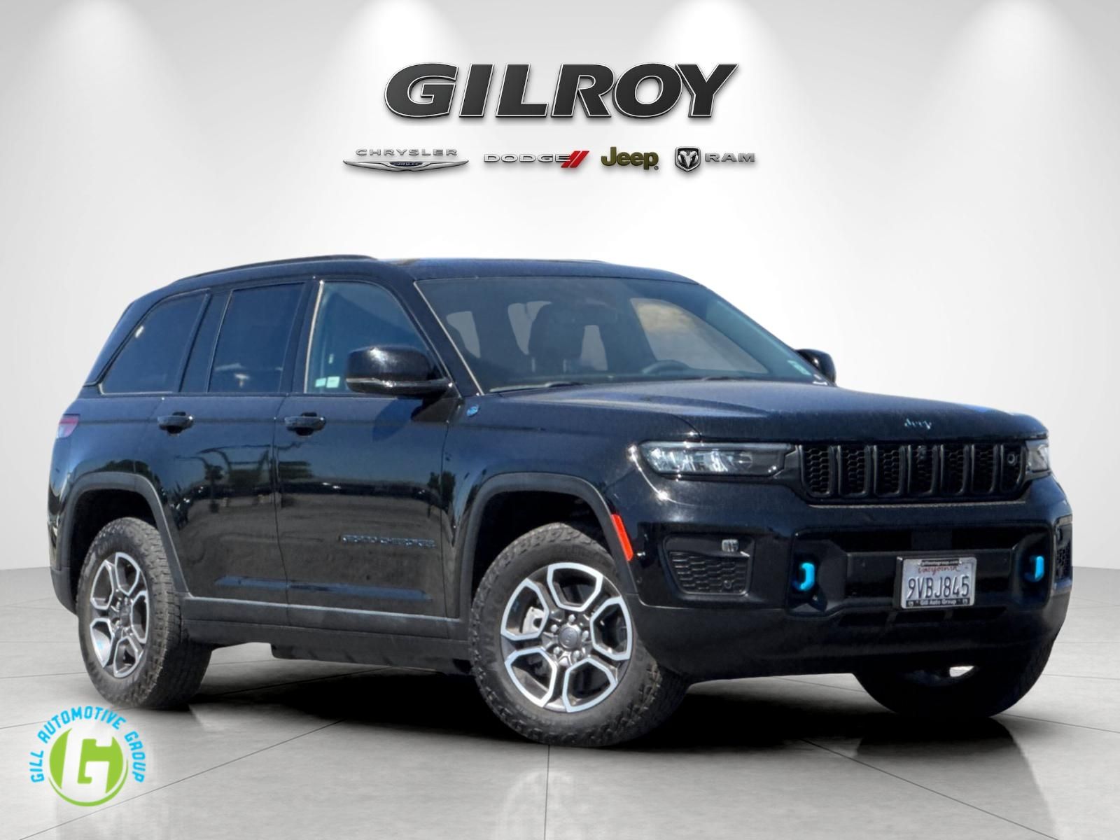 Diamond Black Crystal Pearlcoat 2023 Jeep Grand Cherokee 4xe SUV / Crossover Four-Wheel Drive 8-Speed Automatic