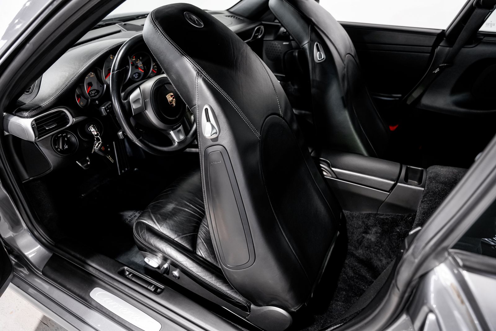 2005 Porsche 911 Carrera S — photo 19