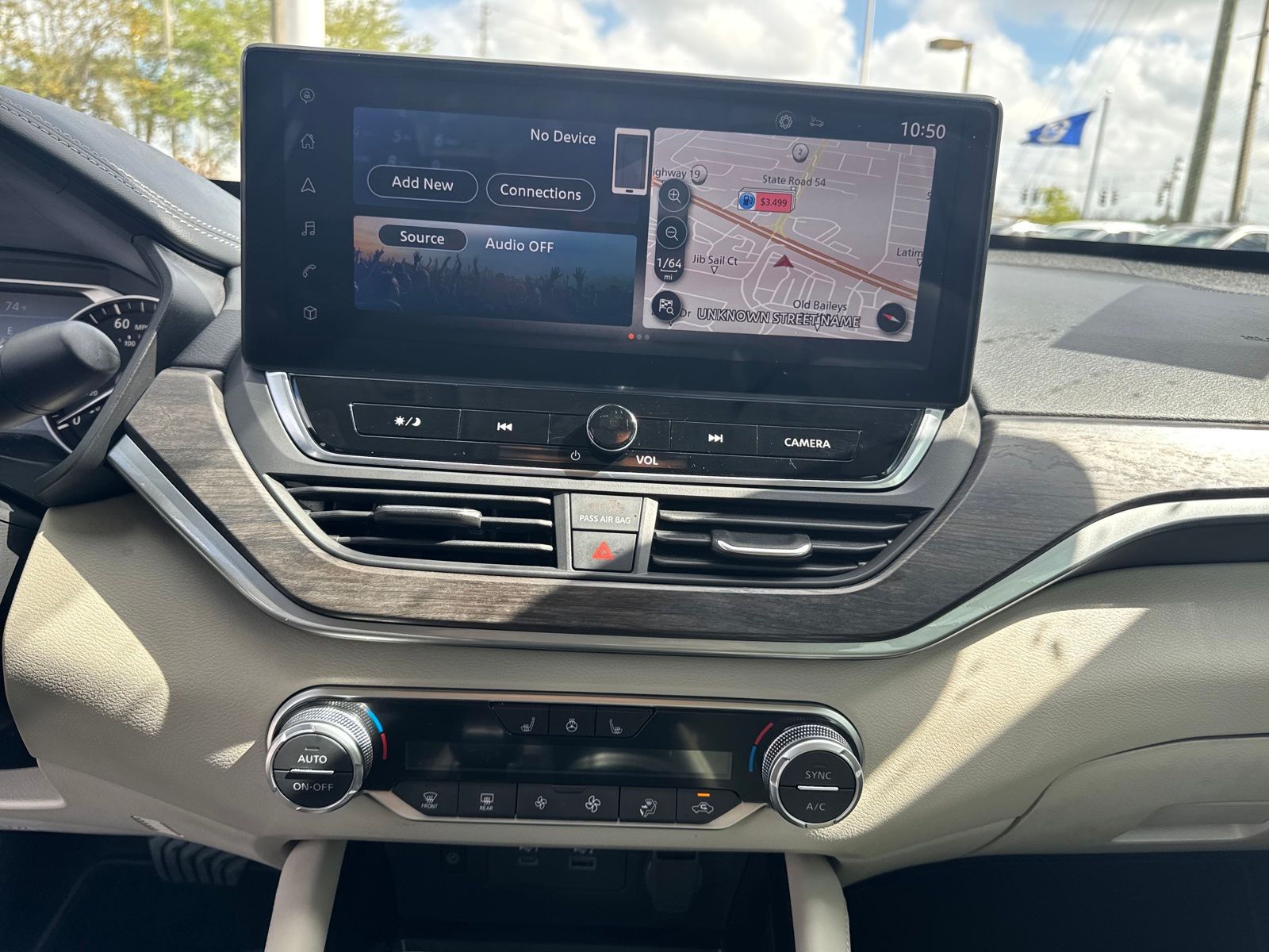 Used 2024 Nissan Altima 2.5 SL 4D Sedan