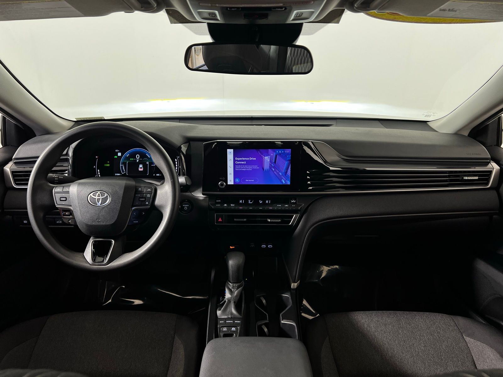 Thumbnail: 2025 Toyota Camry - 22