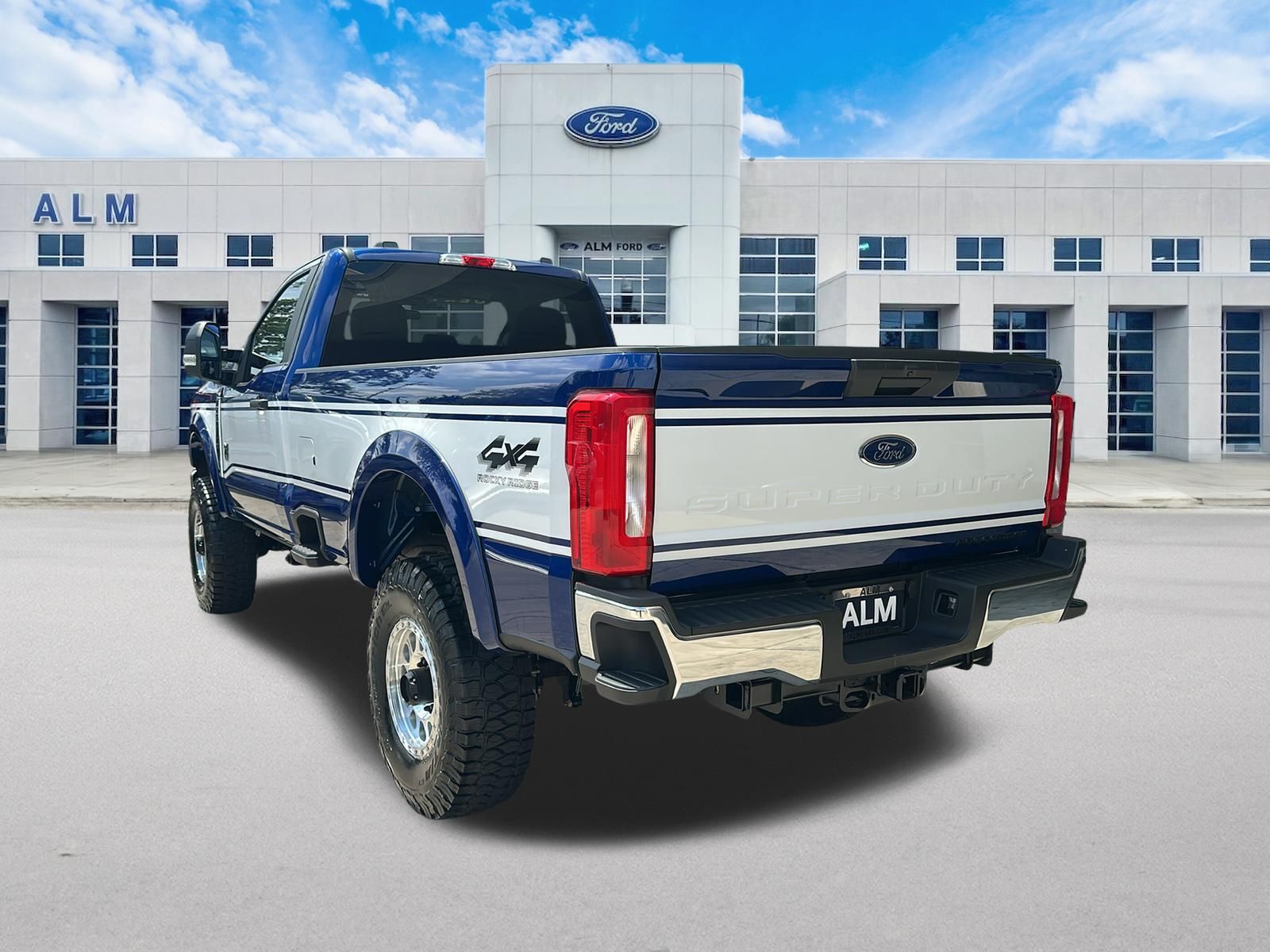 New 2026 Argon Blue Metallic Ford F-250® XLT image 8