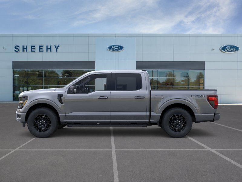 New 2026 Carbonized Gray Metallic Ford XLT image 5