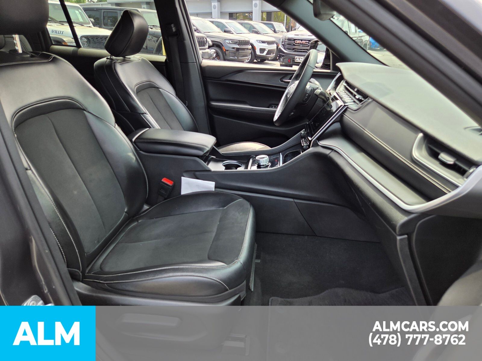 Used 2024 Gray Jeep Altitude image 22