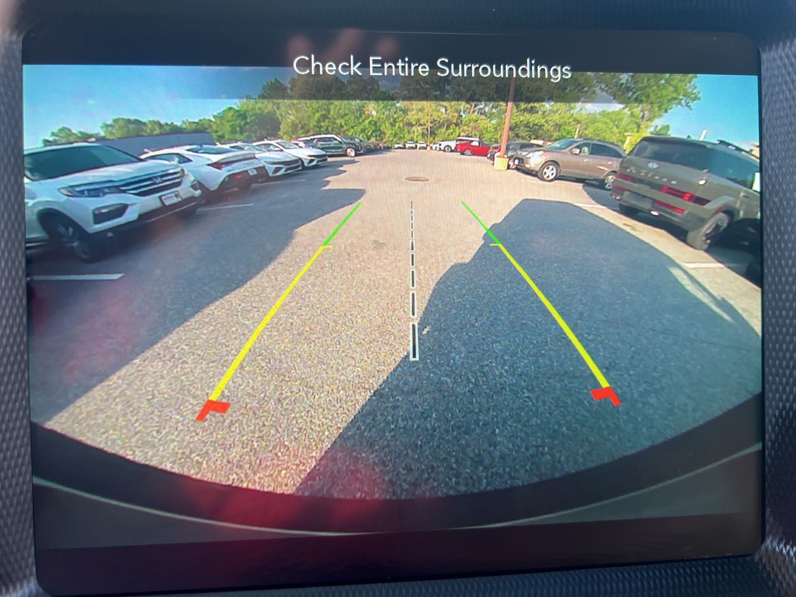 Used 2023  Jeep Sahara image 17