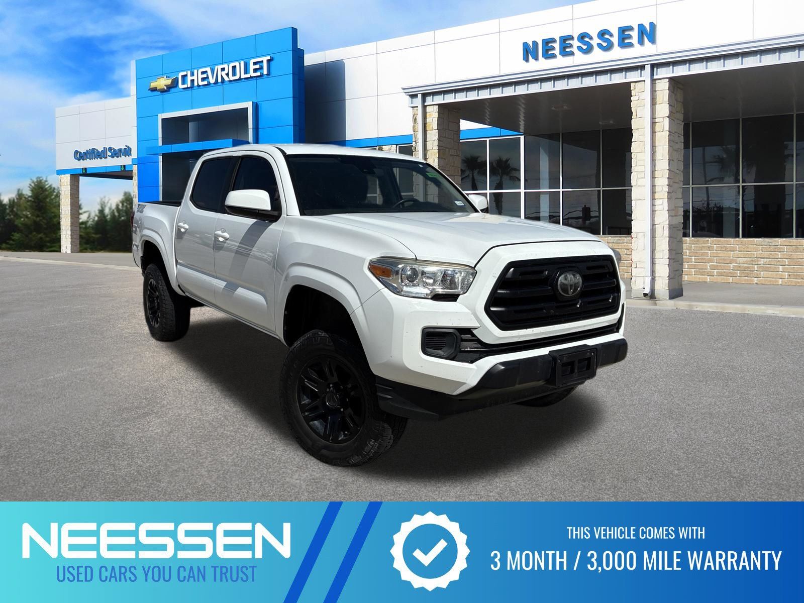 Super White 2019 Toyota Tacoma Pickup Truck Four-Wheel Drive 6-Speed Automatic