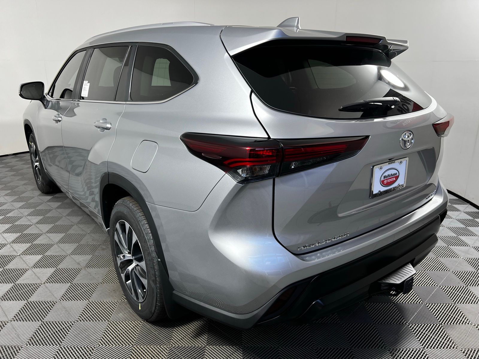 2025 Toyota Highlander XLE 7