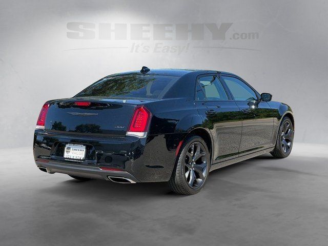 Used 2021 Gloss Black Chrysler Touring image 11