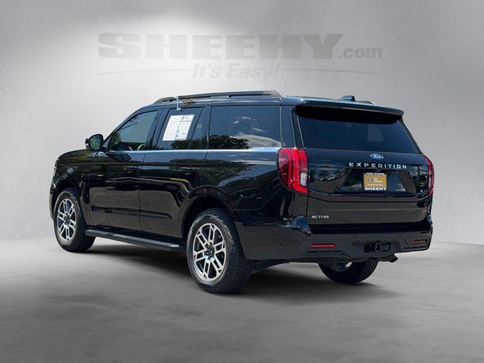 Certified Used 2025 Agate Black Metallic Ford Active image 15