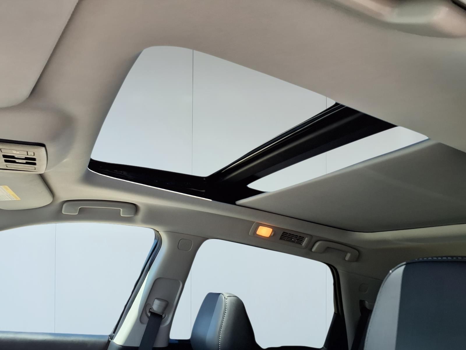 2023 Nissan Pathfinder Platinum White at Central Houston Nissan