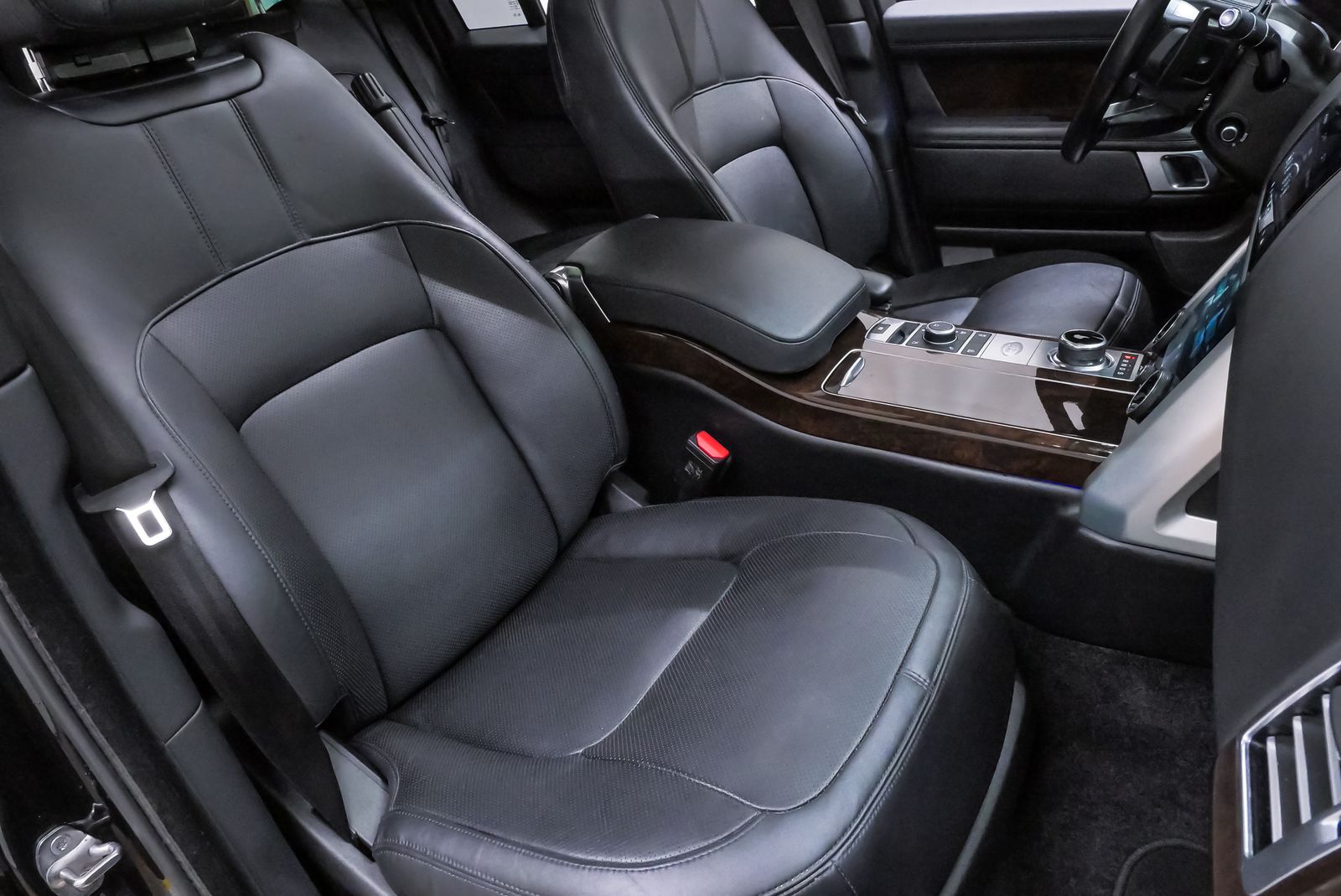 2022 Land Rover Range Rover Westminster Black at Central Houston Nissan
