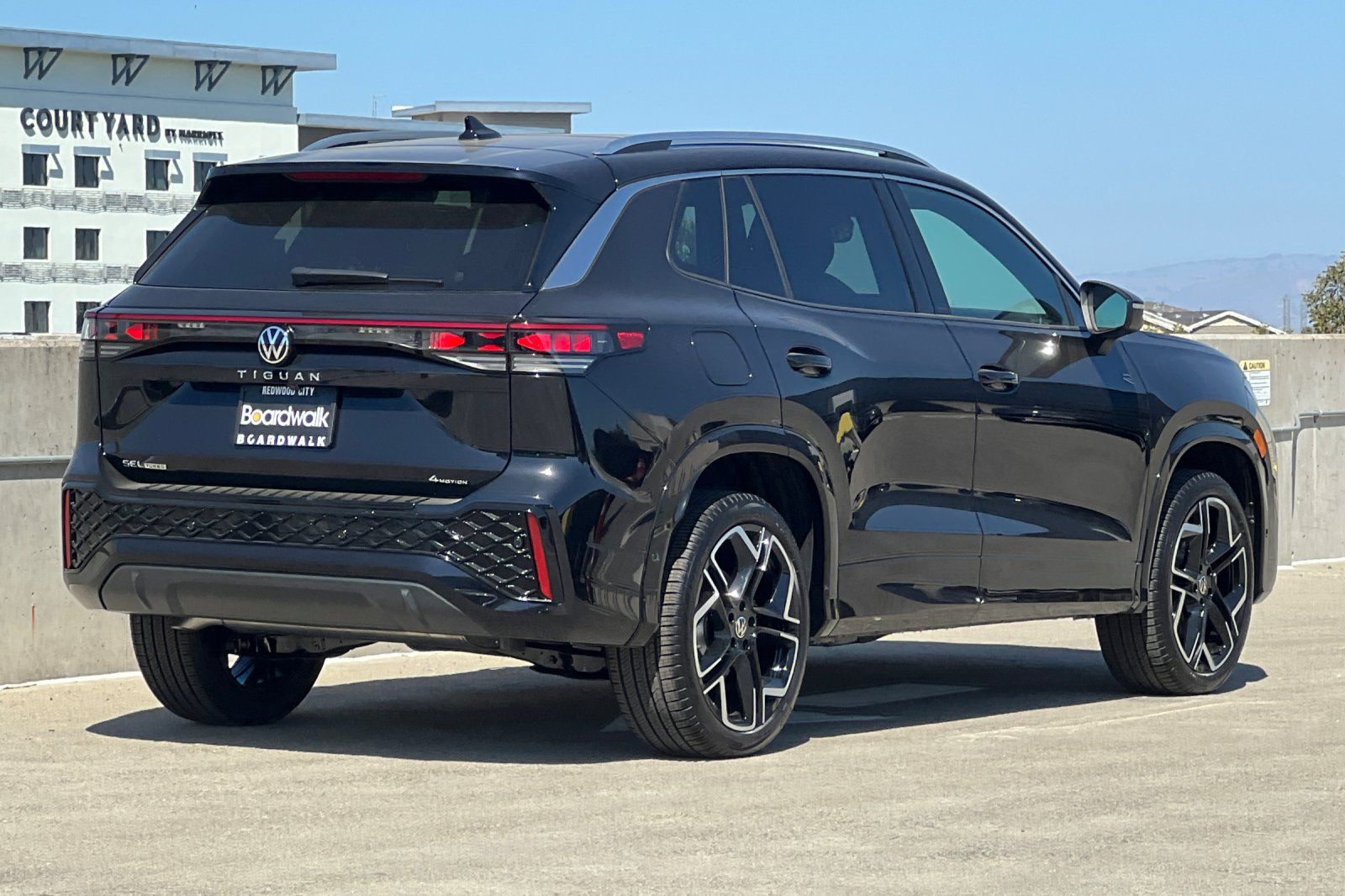View vehicle photo 4