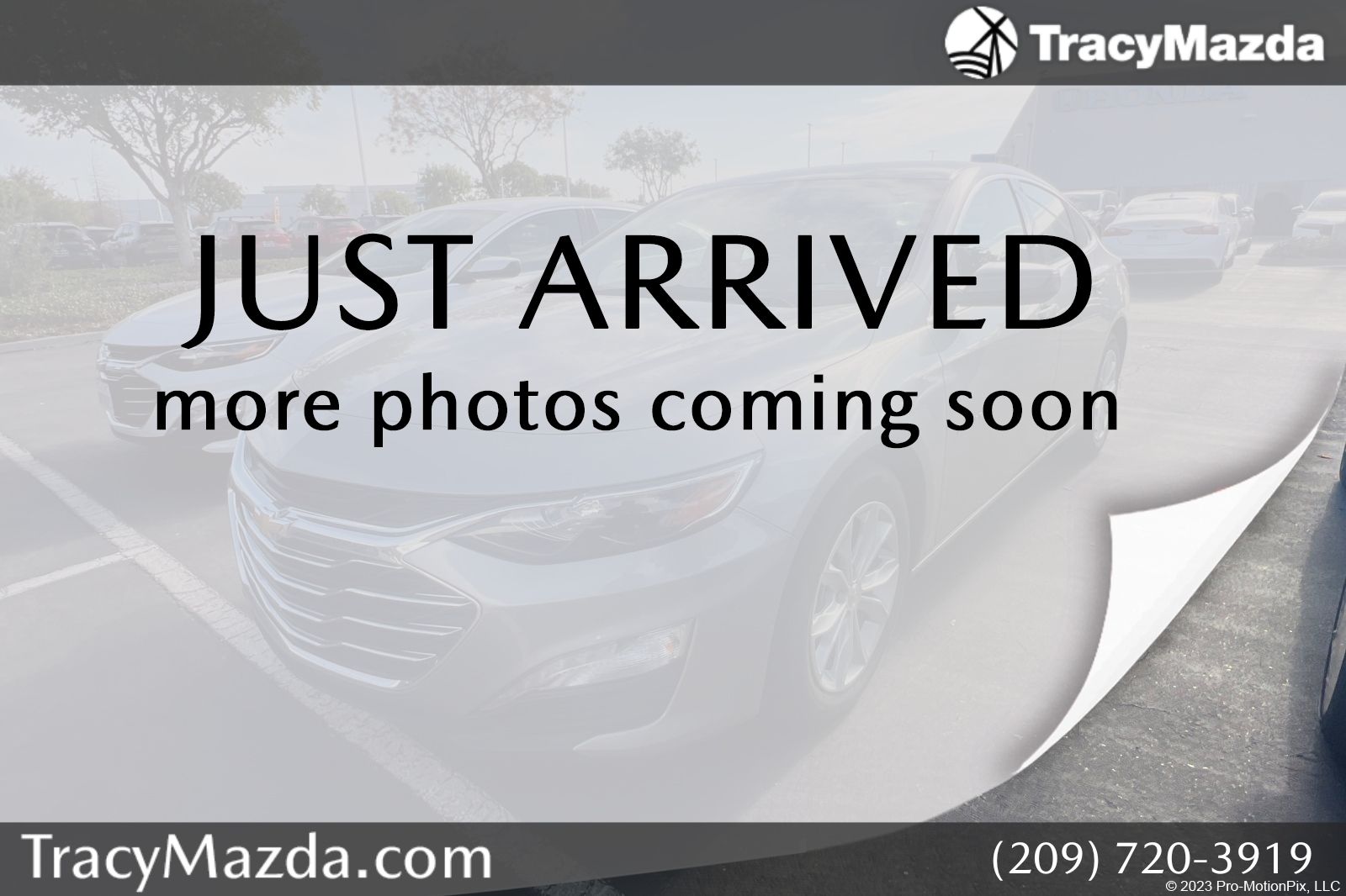 Sterling Gray Metallic 2025 Chevrolet Malibu Sedan Front-Wheel Drive Continuously Variable Transmission