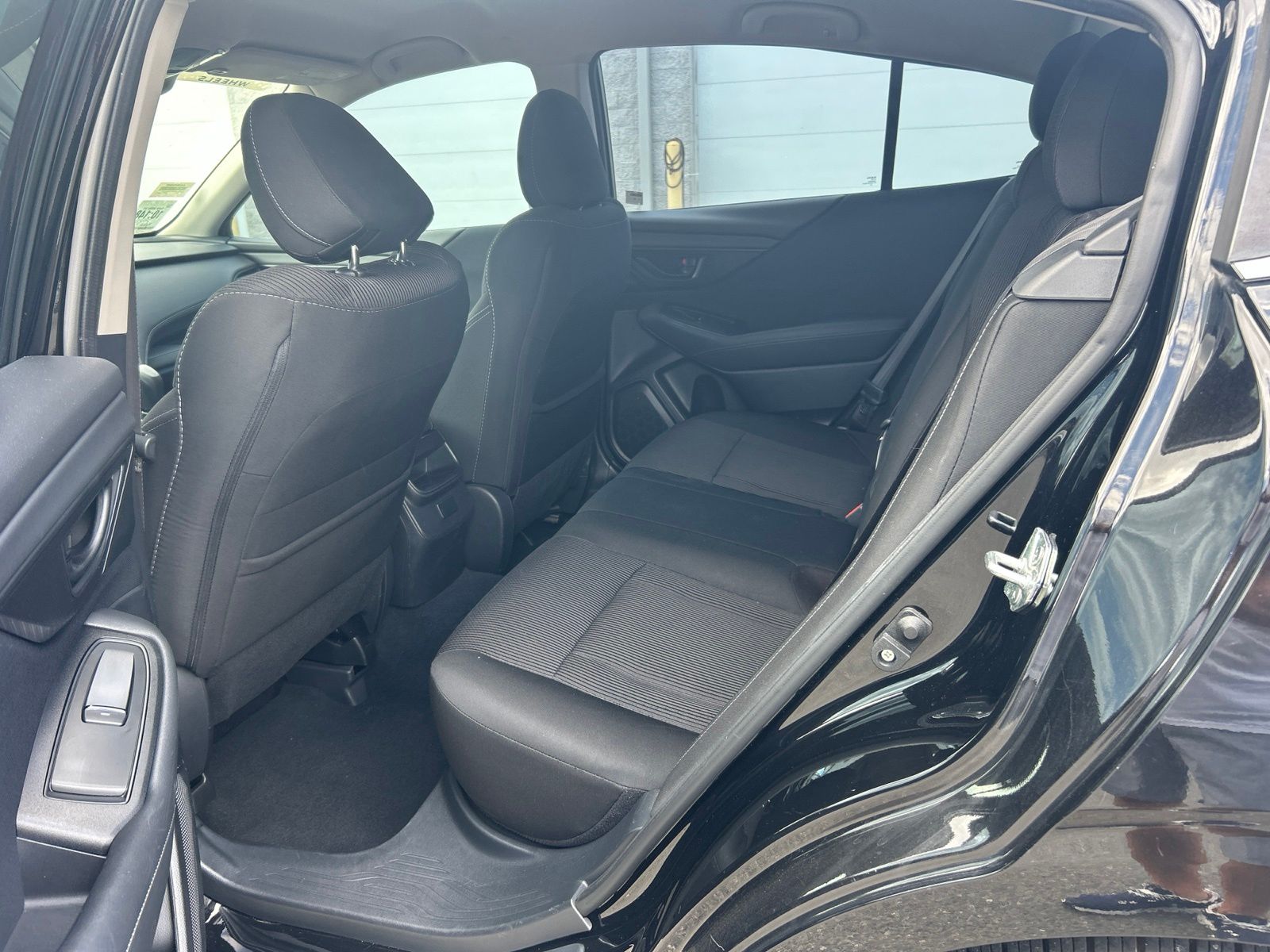 Used 2022 Crystal Black Silica Subaru Base image 21