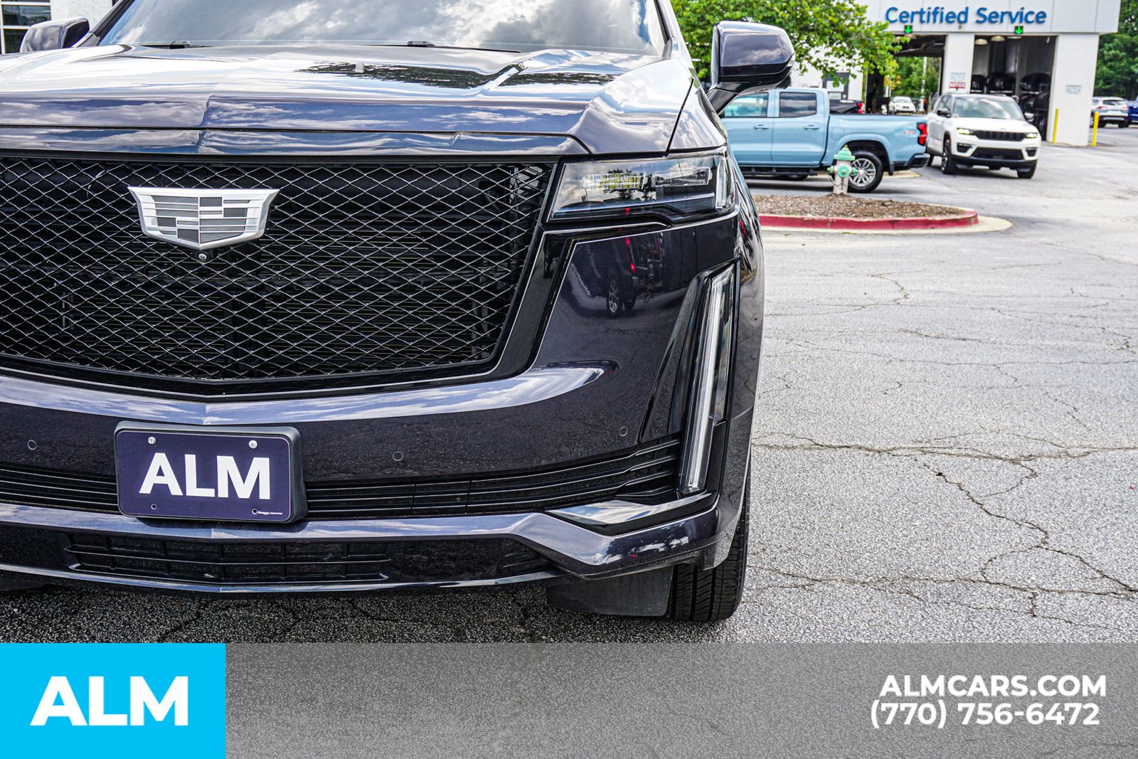 Used 2023 Gray Cadillac Sport Platinum image 17