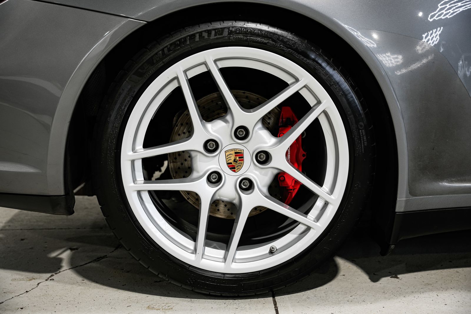 2009 Porsche 911 Carrera 4S — photo 49