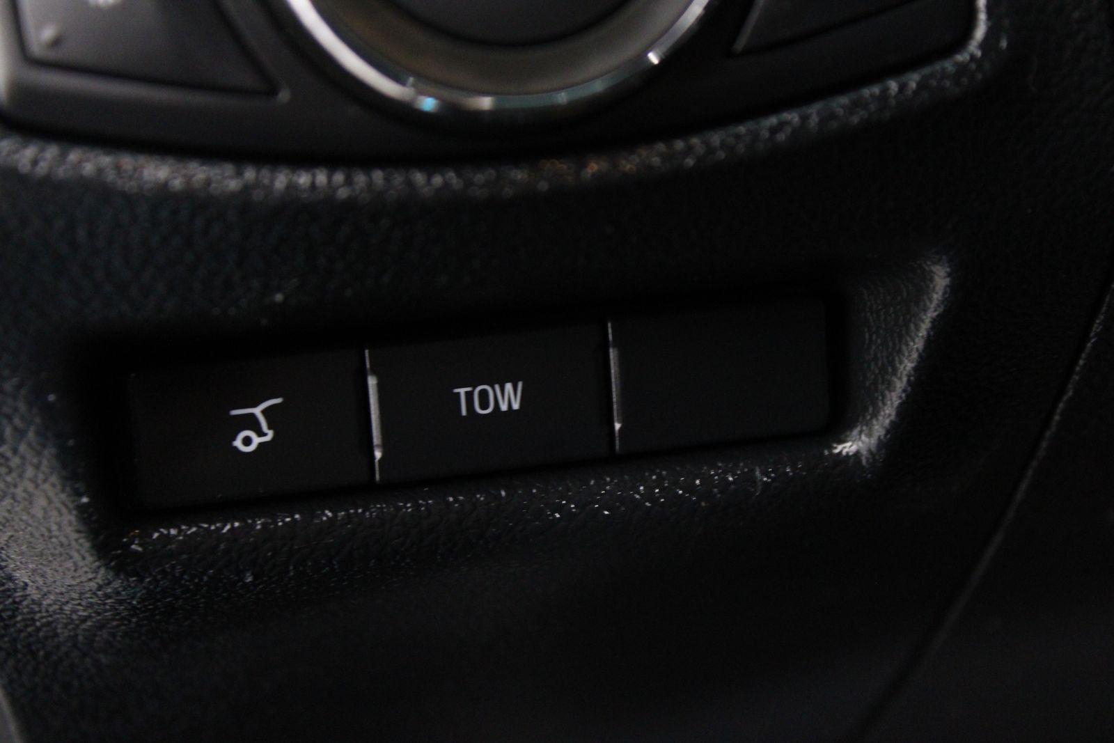 Used 2016 Gray Ford Sport image 25