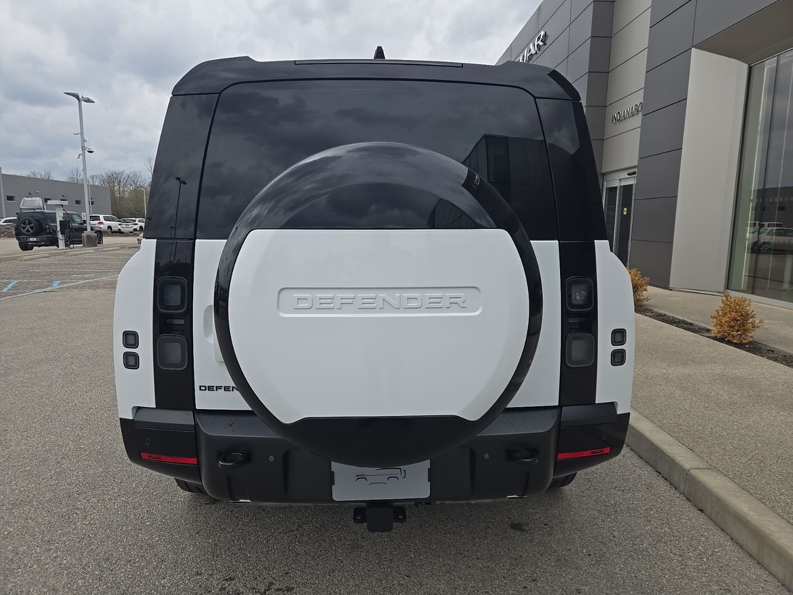 View vehicle photo 4