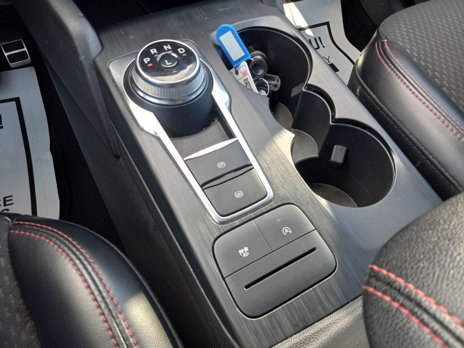 2024 Ford Escape image 23
