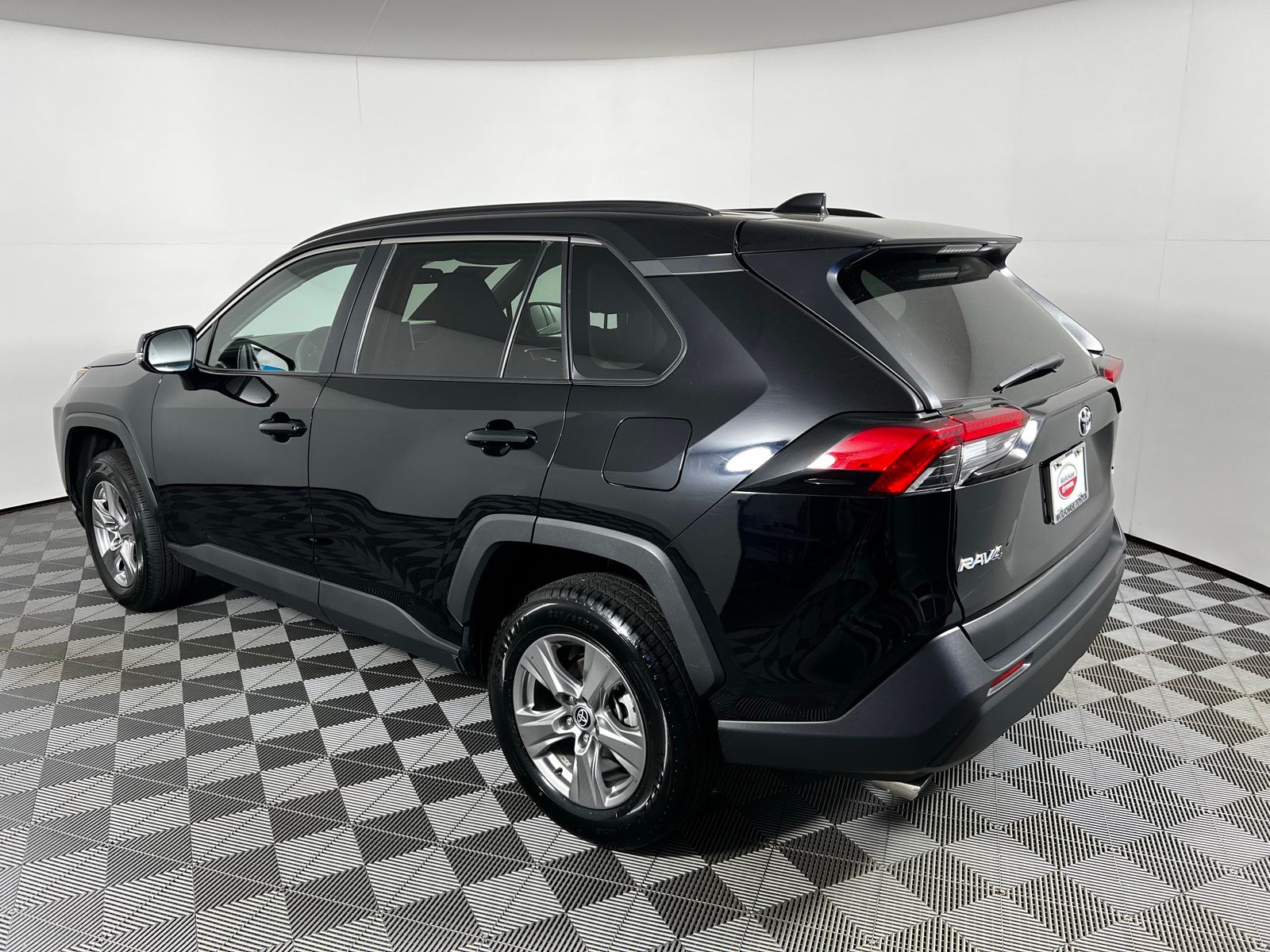 Thumbnail: 2024 Toyota RAV4 - 7