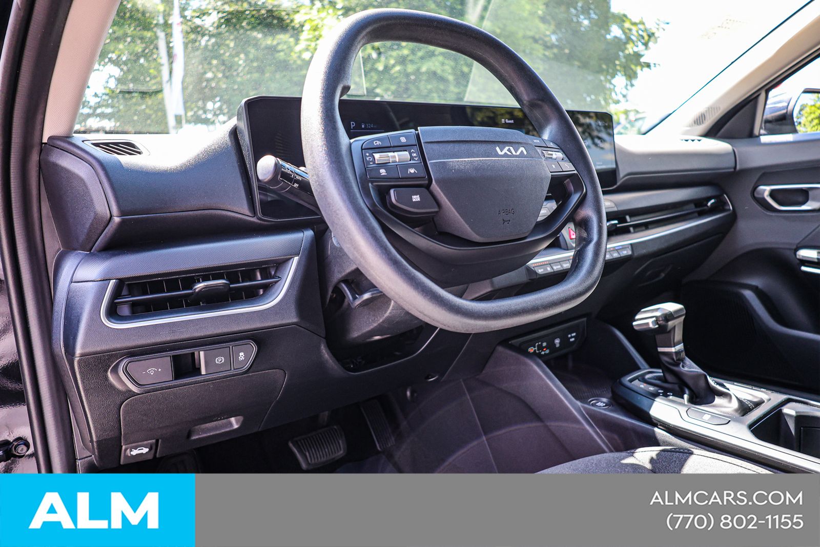 Used 2025 Black Kia LXS image 22