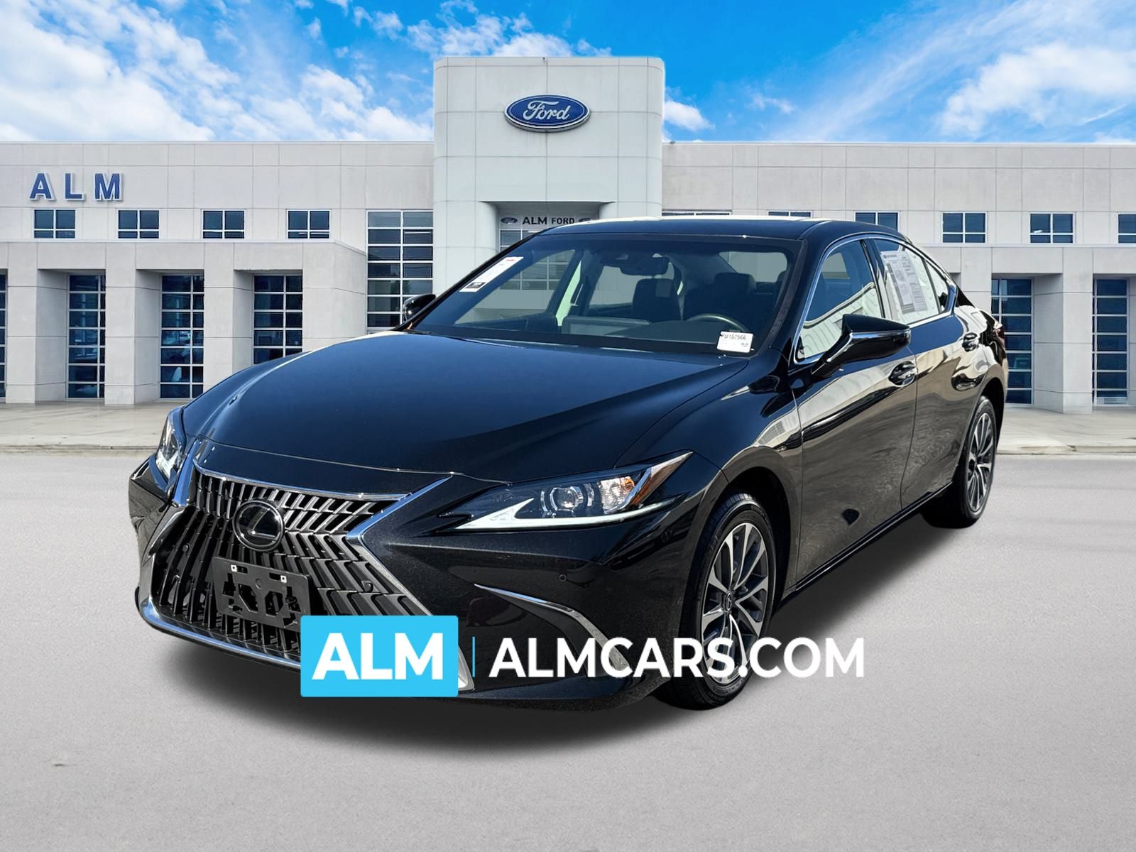 2023 Lexus ES 350's photo