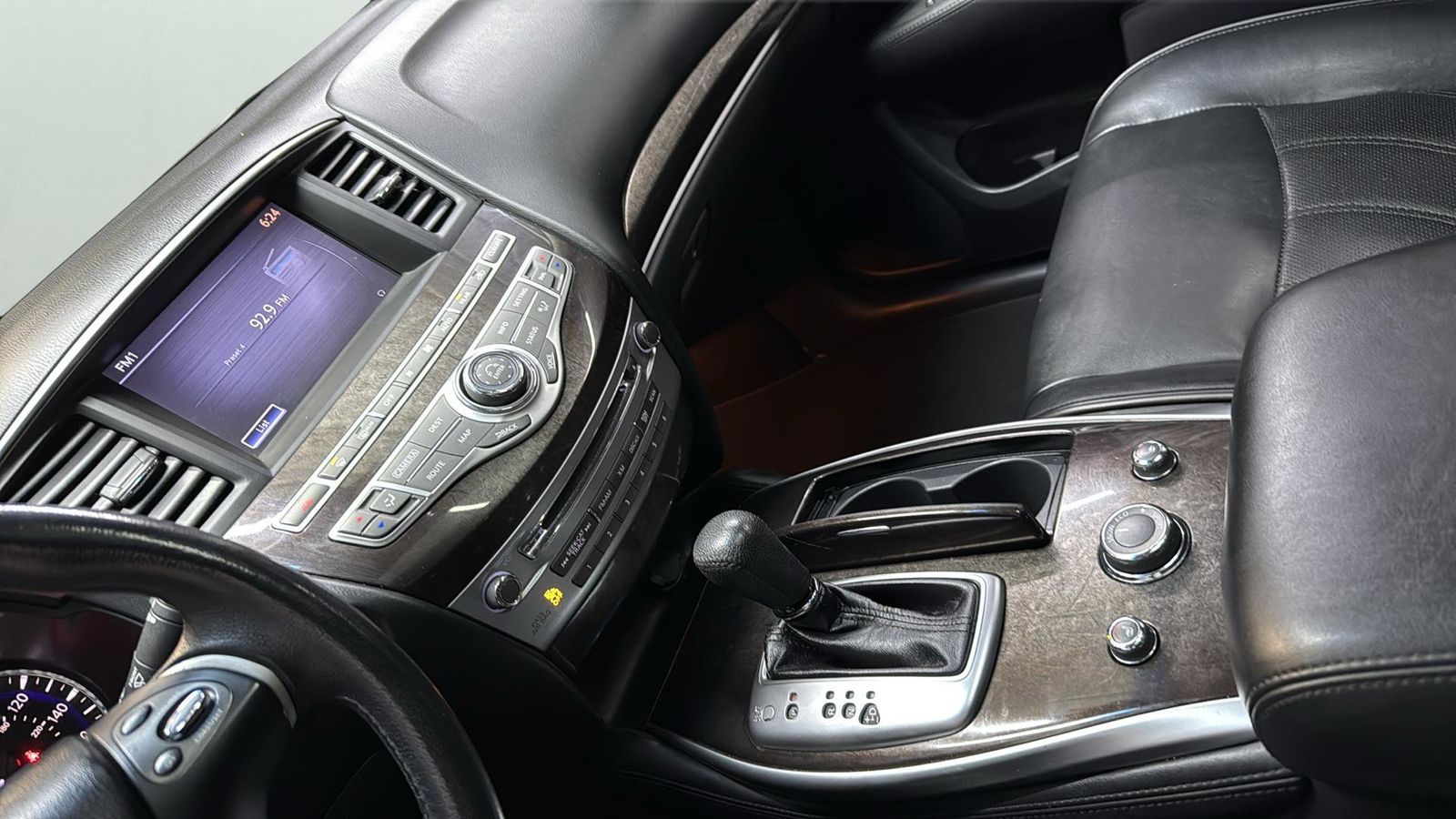 Used Car 2013 Infiniti Jx35  Base For Sale Under $10,000 In Austin, Texas