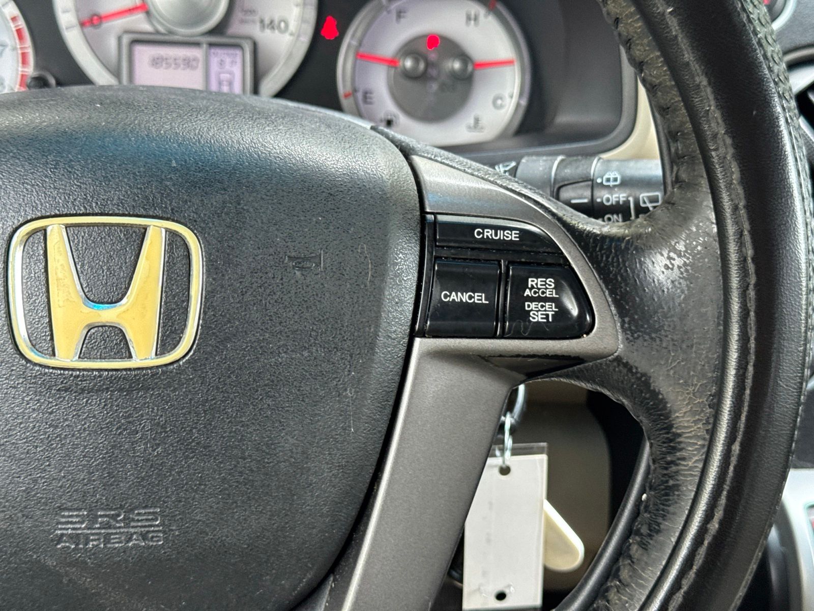 Used 2011 Dark Cherry Pearl Honda EX-L image 19