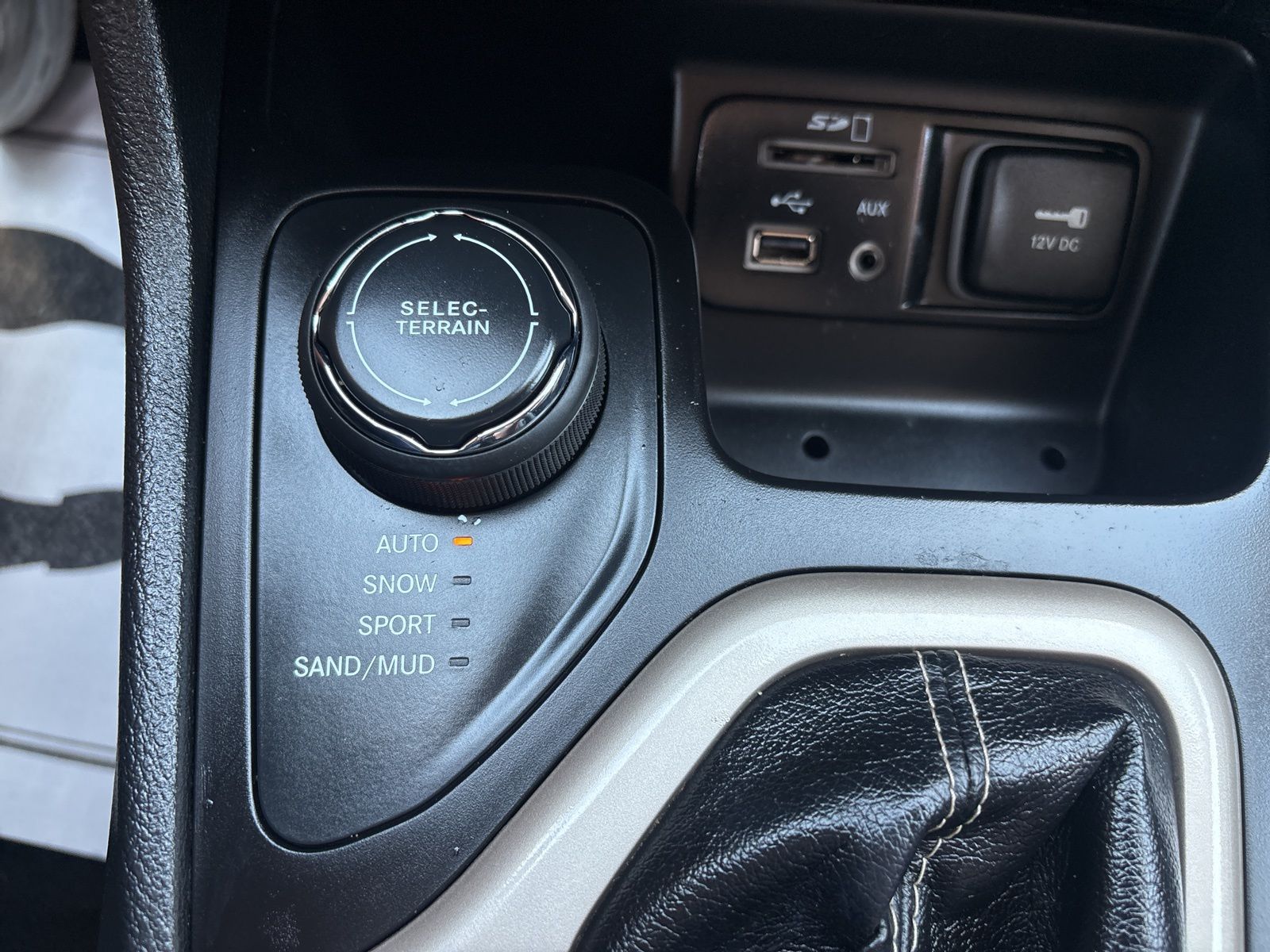 2018 Jeep Cherokee Limited - Photo 29