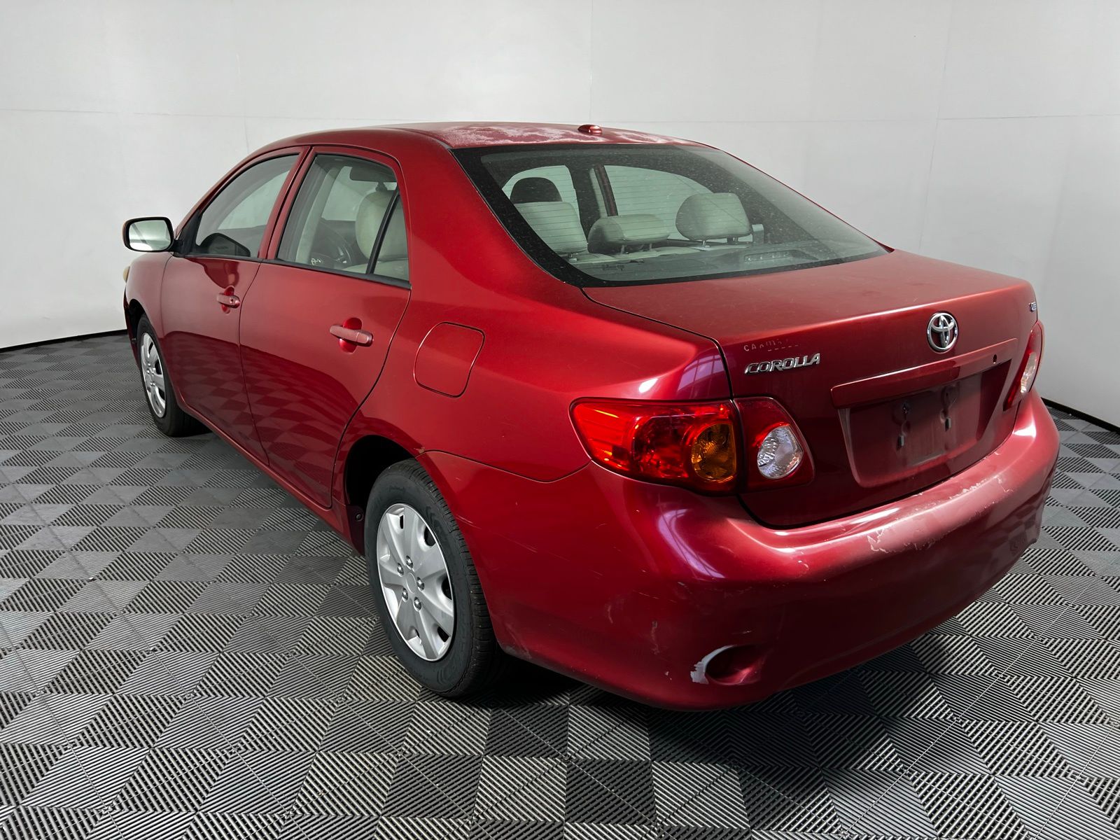 Thumbnail: 2010 Toyota Corolla - 7