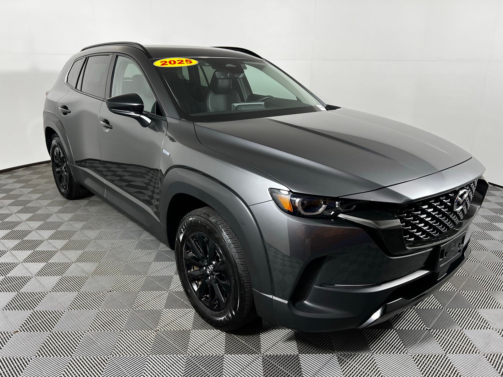 Thumbnail: 2025 Mazda CX-50 - 3