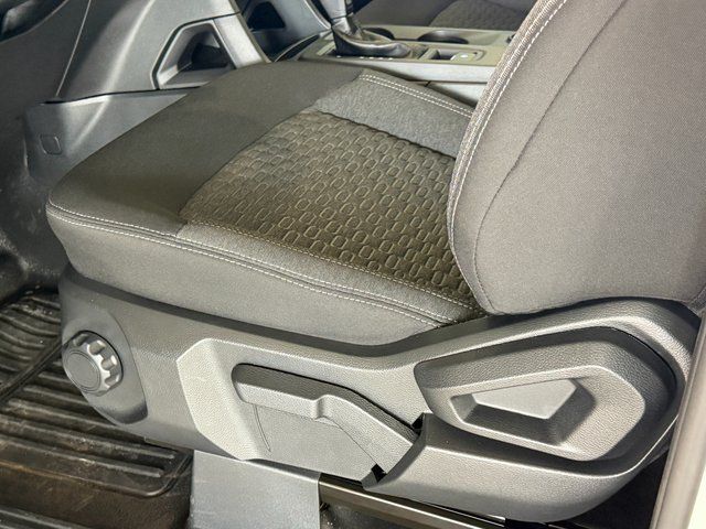 New 2026 Oxford White Ford XL image 21