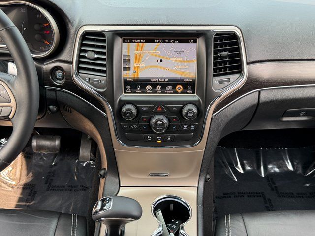 Used 2014 Brilliant Black Crystal Pearlcoat Jeep Limited image 30
