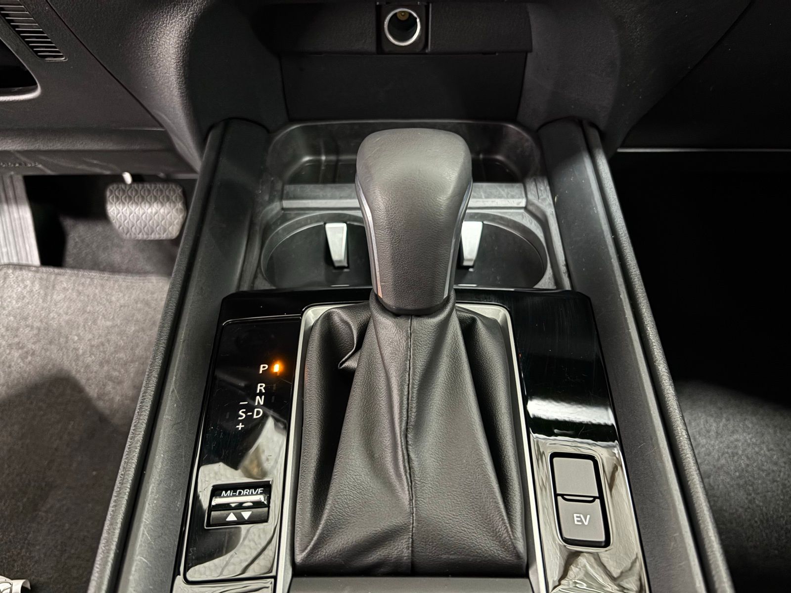 Used Car 2025 Mazda Cx-50 Hybrid  Premium For Sale Under $35,000 In Austin, Texas