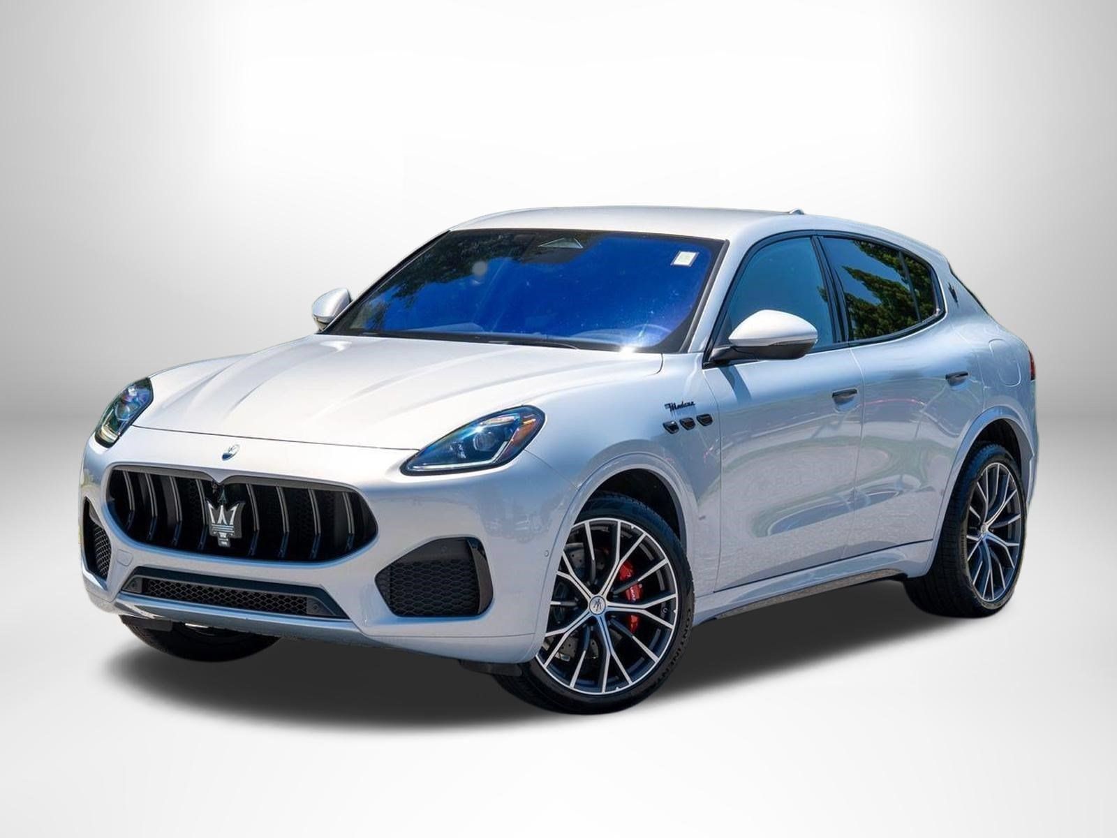 Bianco Astro Metallic 2026 Maserati Grecale SUV / Crossover All-Wheel Drive 8-Speed Automatic