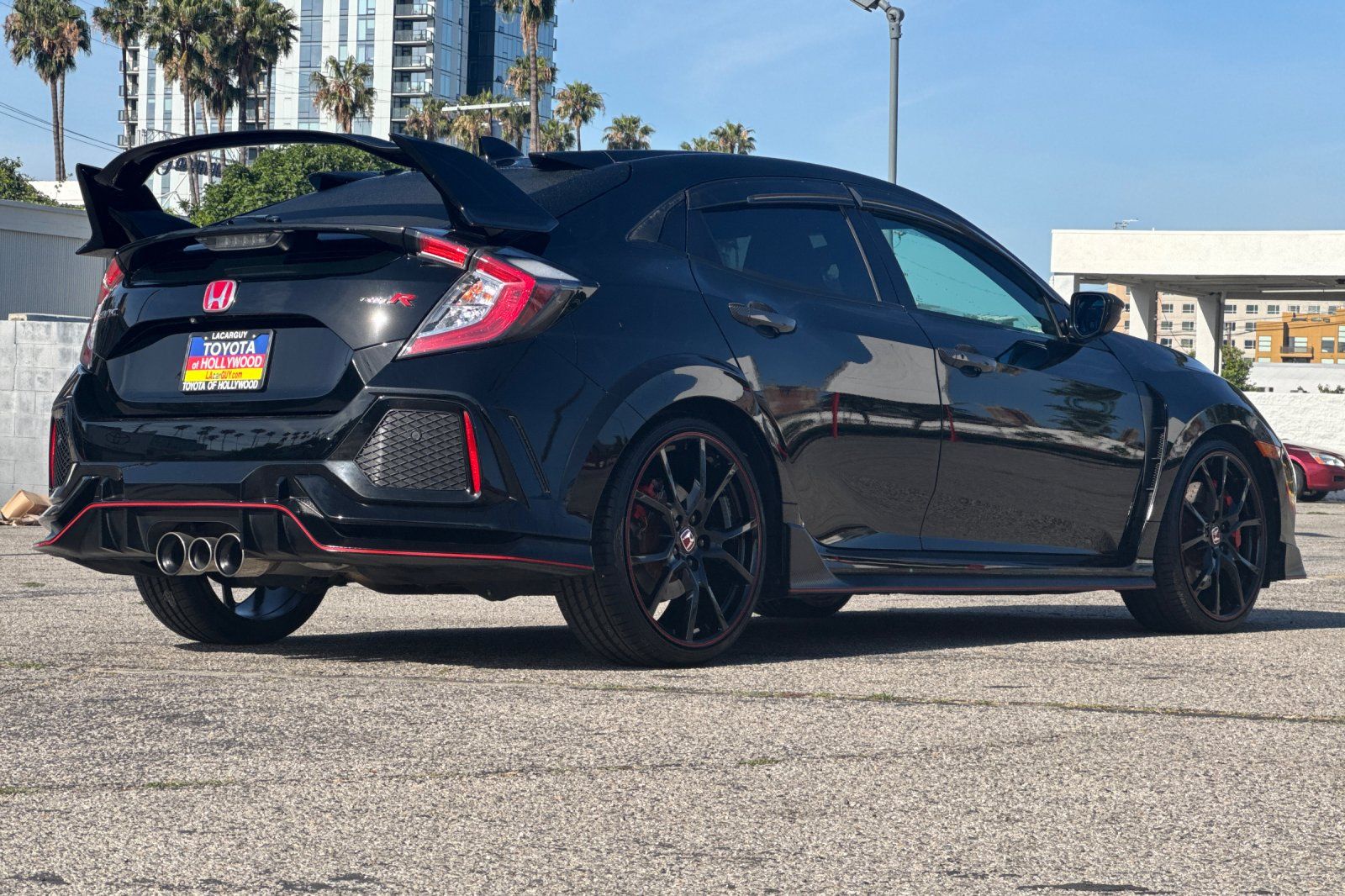 View vehicle photo 4