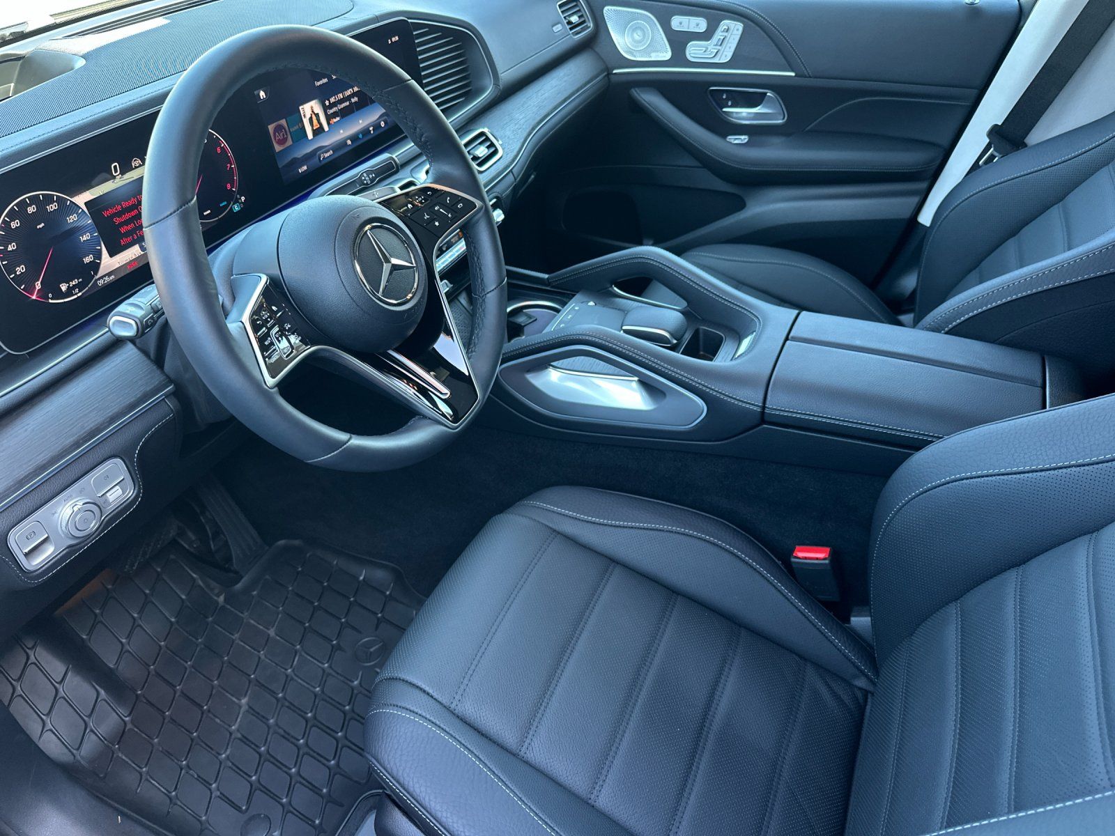 used 2026 Mercedes-Benz GLE car, priced at $75,498