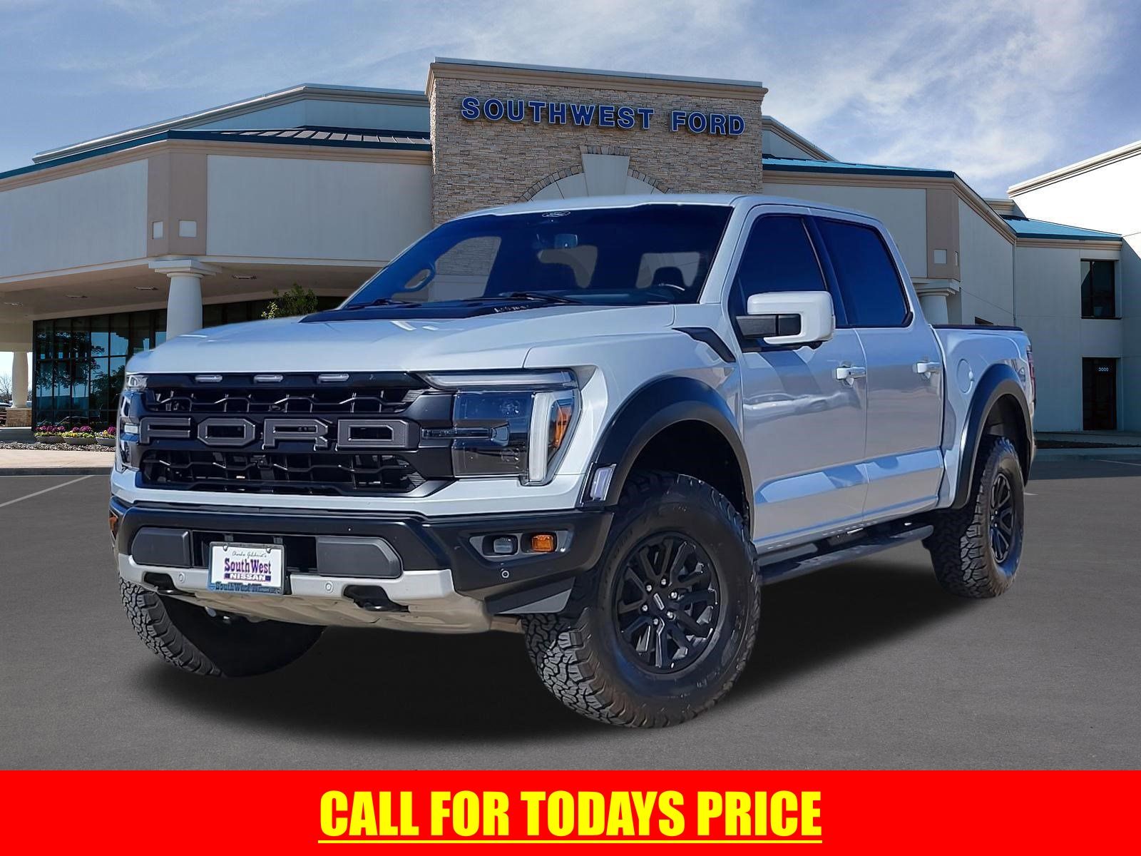 2025 Ford F-150 Raptor SuperCrew 4WD