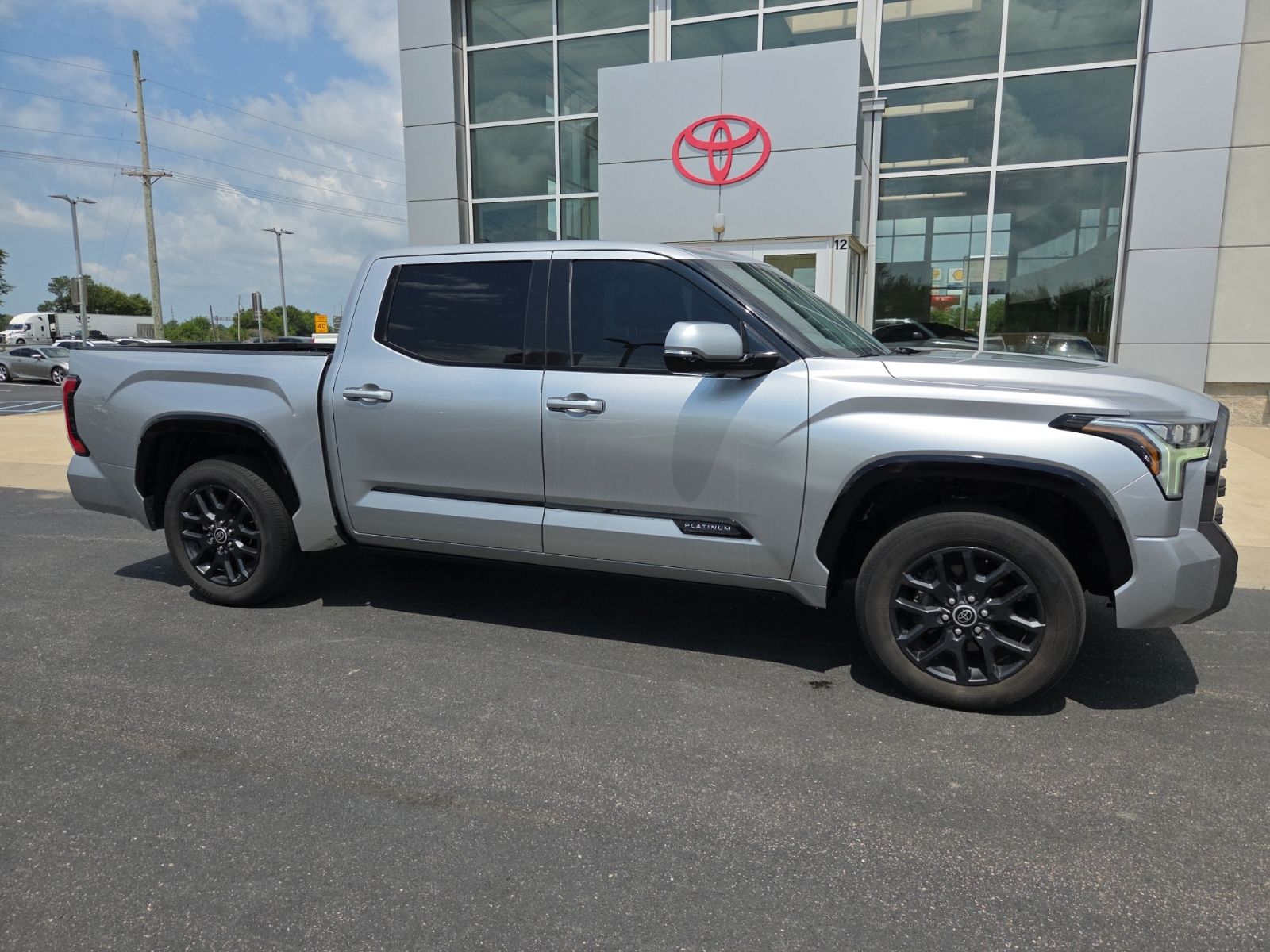 2023 Toyota Tundra Platinum