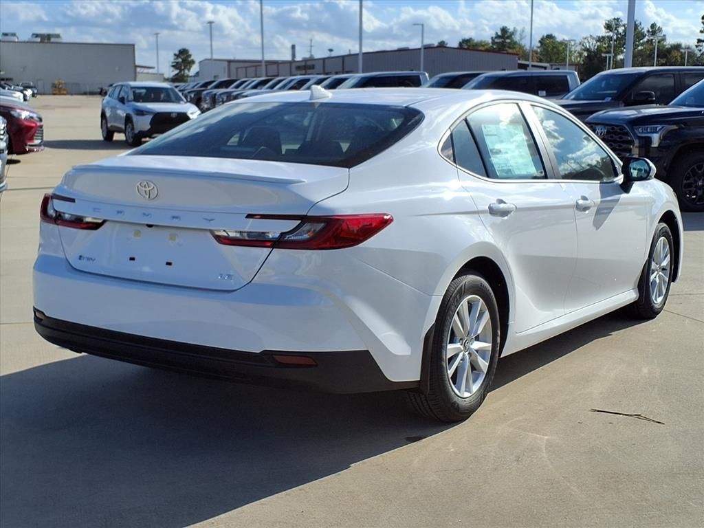 2026 Toyota Camry LE - 5