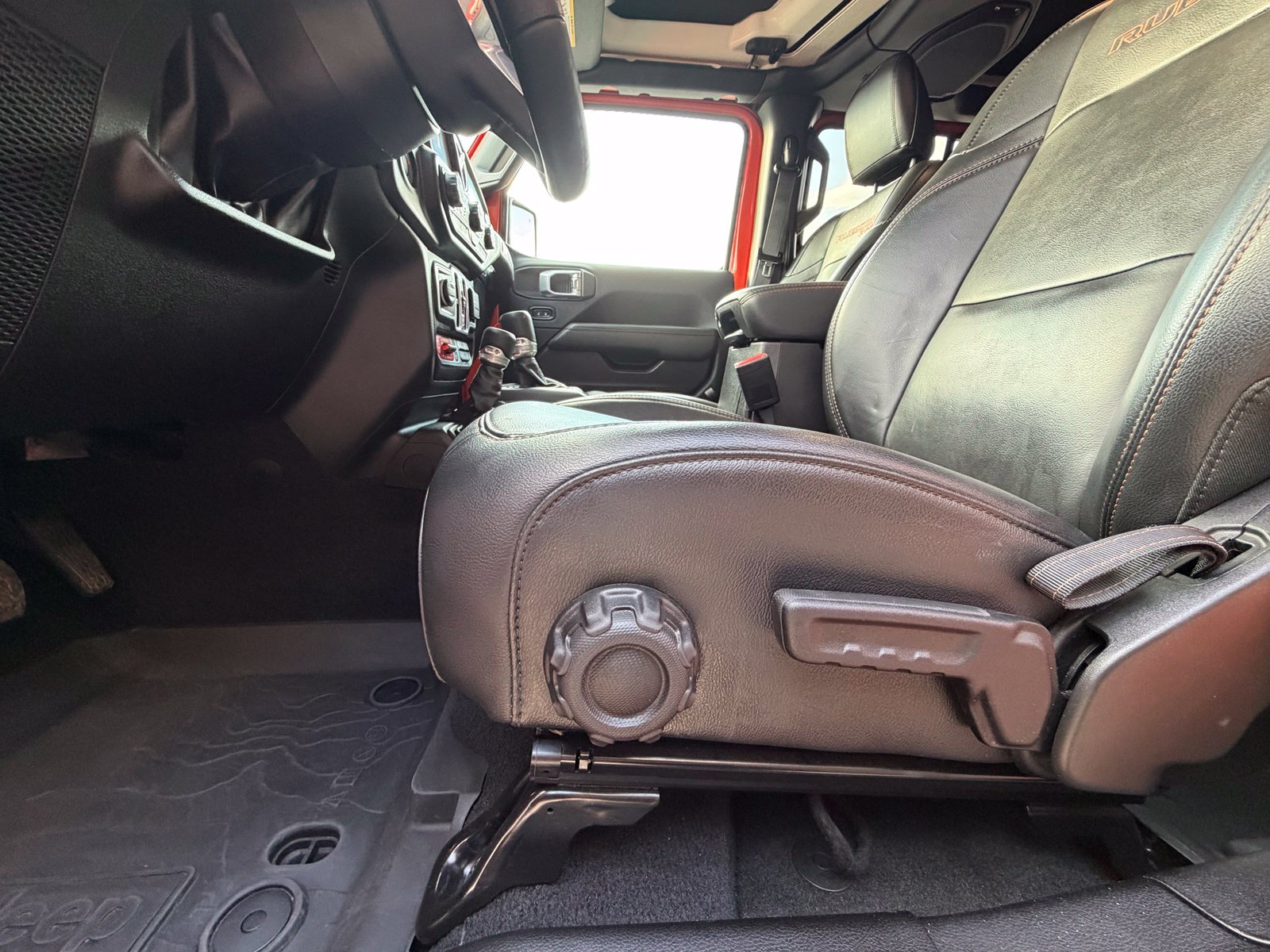 Used 2023 Jeep Wrangler SUV