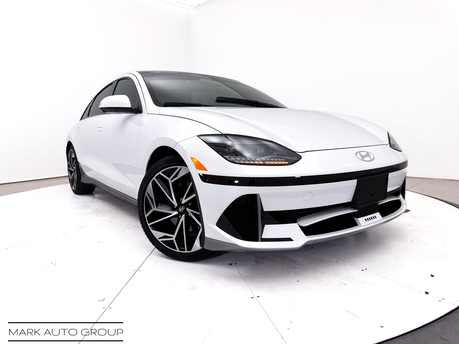 2024 Hyundai IONIQ 6 Limited