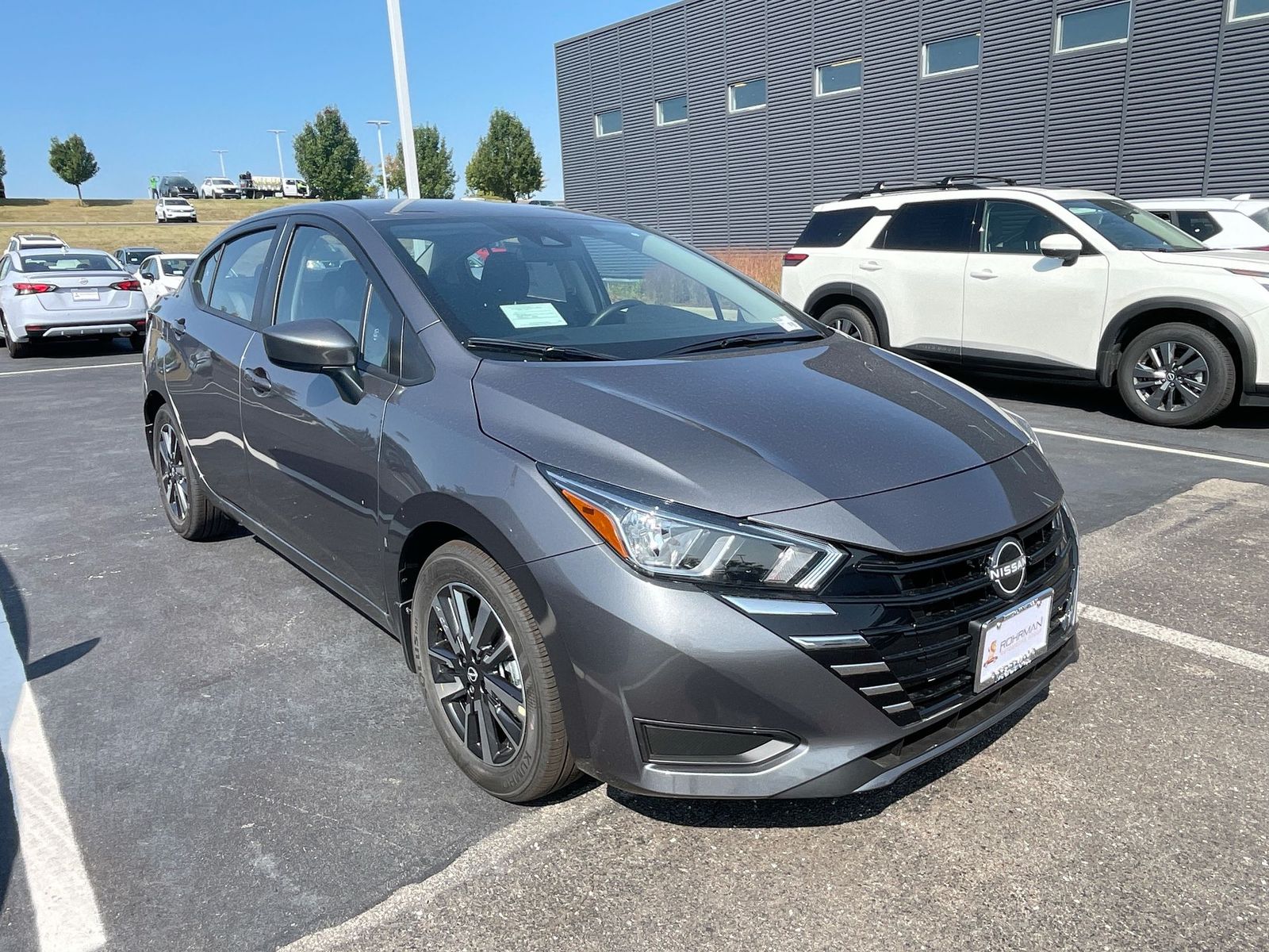 2024 Nissan Versa 1.6 SV 36