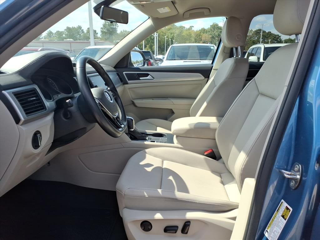 2019 Volkswagen Atlas 3.6L V6 SE Blue at DeMontrond Auto Country